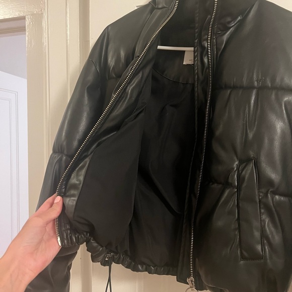 Black leather puffer jacket - Picture 5 of 5